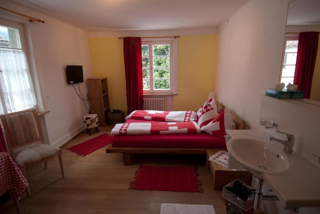 Victor'S Bed & Breakfast Maienfeld Szoba fotó